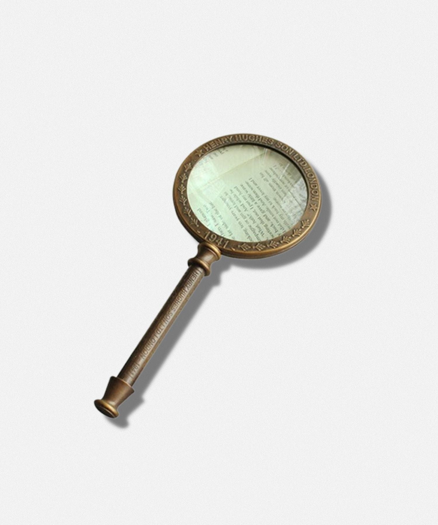 Loupe ancienne |  Une pièce d'histoire