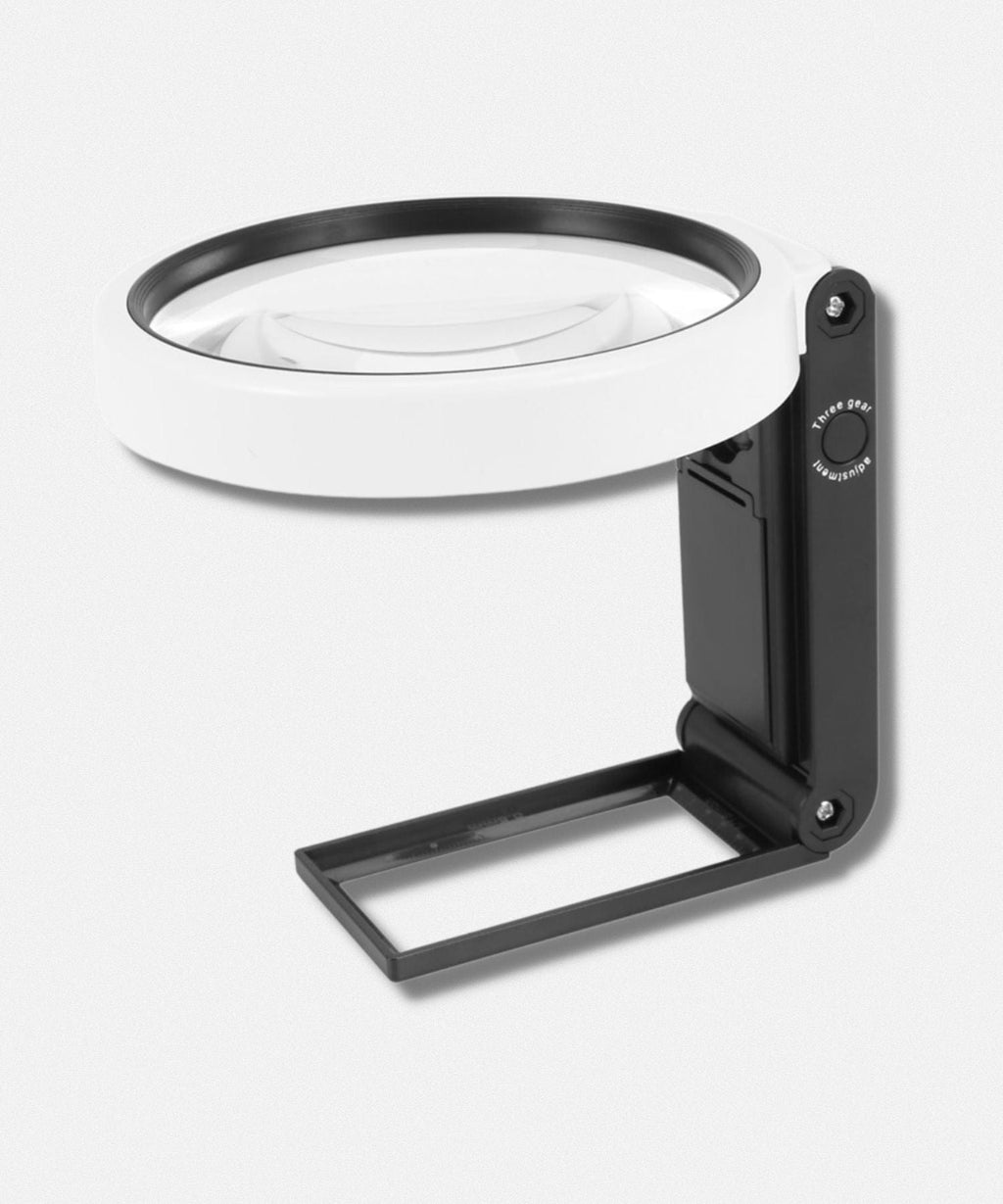Loupe éclairante sur pied